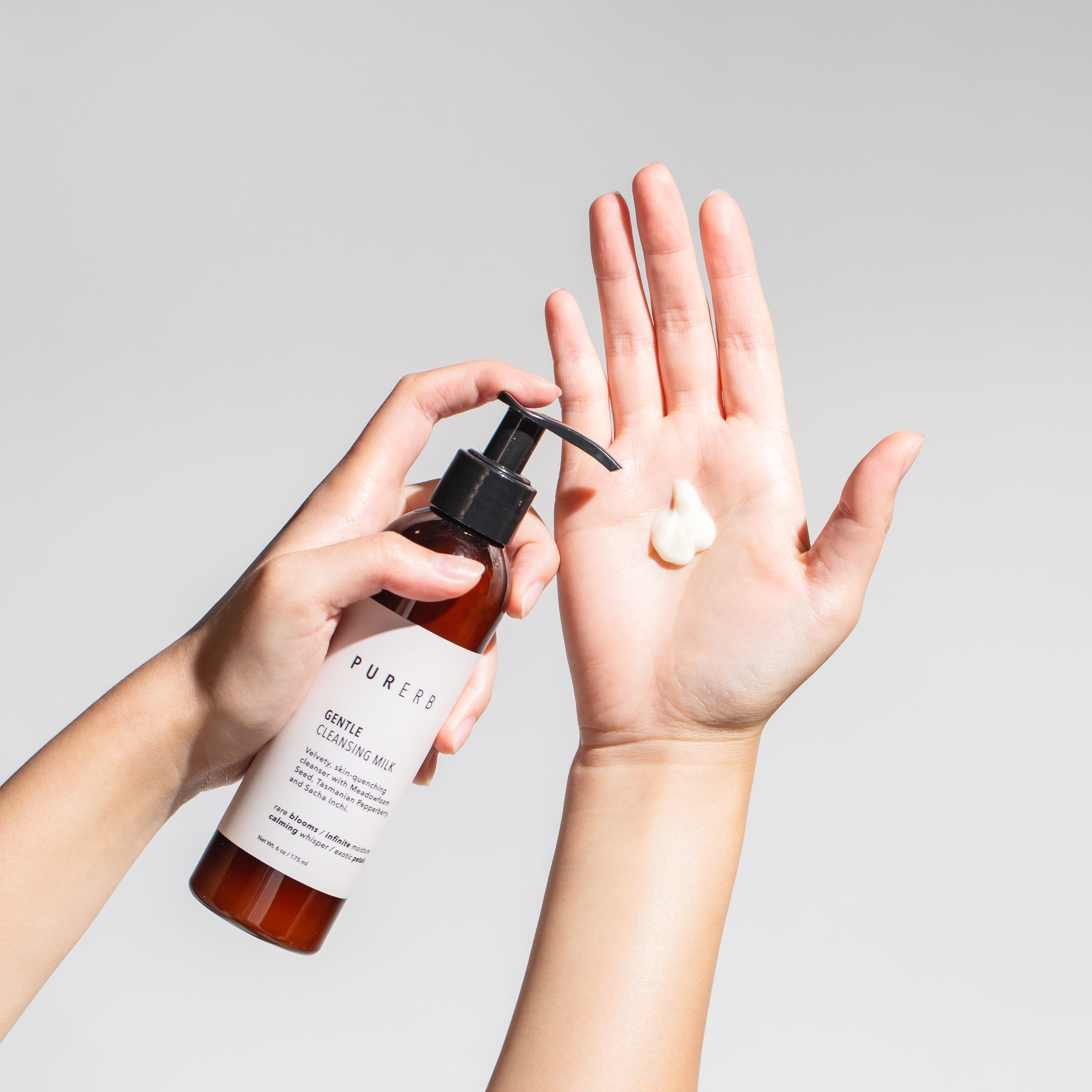 Gentle Cleansing Milk Daily Cleanser